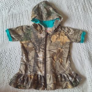 Game Winner Hooded Camo Blue Shirt Ruffle Flounce Hem Zippered Size 2T